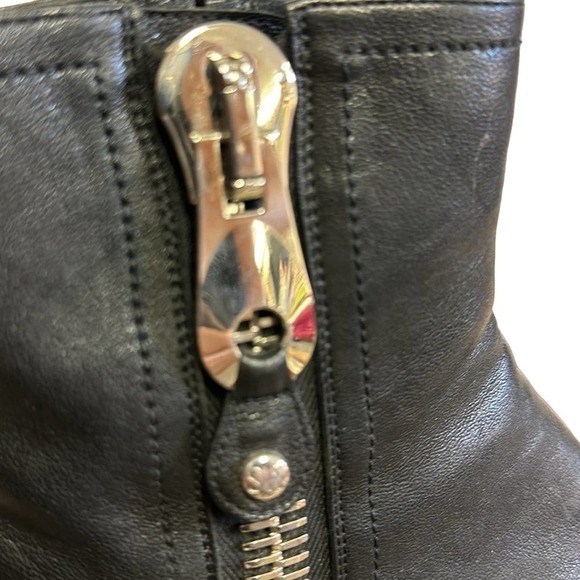 Stuart Weitzman, black leather ankle boots, Silver Zippers 7.5 - Picture 2 of 7